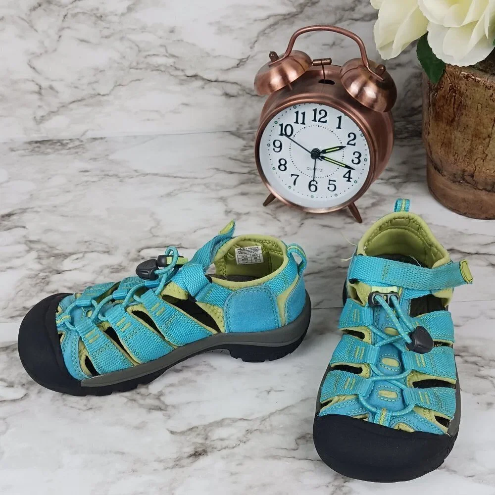 KEEN Newport H2 waterproof outdoor sport turquoise sandals kids size 13